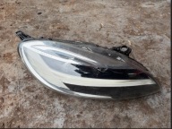 VOLVO V40 2 II LIFT LAMPA PRAWY PRZÓD PRAWA PRZEDNIA REFLEKTOR LED UK