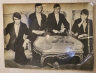 Zespół "Czerwone Gitary" JESIEŃ IDZIE PRZEZ PARK - DŹWIĘKOWA KARTA POCZTOWA