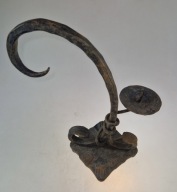 Kowalstwo świecznik kuty żelazny miedziowany z wieszakiem 31 cm 1,6 kg