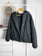 Czarna puchowa kurtka zimowa basic oversize Stradivarius, S