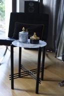 Stolik pomocniczy okrągły ława marmur biały