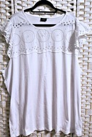 Zizzi - UROCZA BAWEŁNIANA Z HAFTEM W BIELI ok 58 - 62