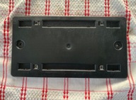 PODSTAWKA RAMKA TABLICY AUDI A4 B9 S4 2015- 8W5827113 oryginał