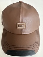 Czapka z daszkiem brązowa skóra ekologiczna