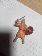 Stara Zabawka Żołnierzyk PRL Rycerz Pomarańczowy bez podstawy