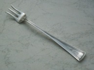 # Piękny srebrny widelczyk do cytryn #