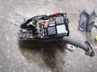 VOLVO S80 II V70 III SKRZYNKA BEZPIECZNIKÓW
