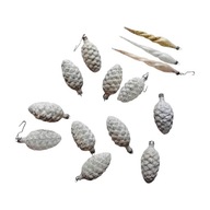 Zestaw srebrnych bombek choinkowych z brokatem. Sp. Millemium Kalisz.14 szt