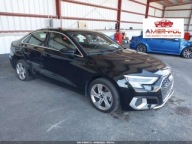 Audi a3 Premium 40, 2024r., 4x4, 2.0L 2.0 Benzyna 201KM
