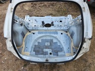 Toyota Chr tył blacharski błotnik pas wanna