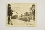 II RP FOTOGRAFIA GRUDZIĄDZ UROCZYSTOŚĆ AUTOBUS