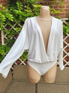 Prettylittlething eleganckie body bluzka kopertowy dekolt r. 38