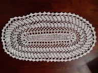 Koronkowa serwetka owalna