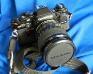 aparat lustrzanka OLYMPUS OM 10 + SOLIGOR 35-70 mm 1:3.5-45 MC MACRO