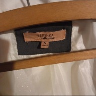 Kurtka, biała , zimowa, Bershka, polarowa