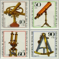 Niemcy 1981 Znaczki 1090-3 ** optyka nauka teleskop mikroskop