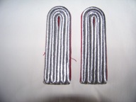 Pagony oficera młodszego NVA czerwone, nowe.