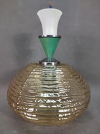 Stara lampa wisząca z czasów PRL-u