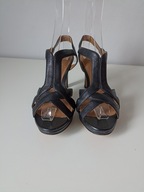 Śliczne wygodne obuwie damskie sandały Clarks UK 4D EUR 37