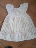 sukieneczka na szydelku dla dziecka