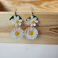 Kolczyki rękodzieło na szydełku stokrotki