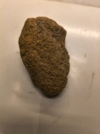 Piaskowiec kwarcowy , minerał żółty