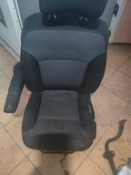 RENULT TRAFIC III OPEL VIVARO FOTEL KIEROWCY LEWY PODŁOKIETNIK EUROPA lewY