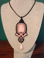 Śliczny wisior sutasz z kwarcem