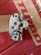 Opel Commodore A Rekord C zamek tylnej klapy #764