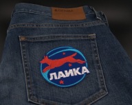 Naszywka Haftowana ŁAJKA Kosmiczny Pies – 10 x 9 cm