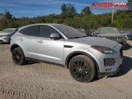 Jaguar E-Pace 2019 JAGUAR E-PACE S, silnik benzynowy 2.0 L 2.0 Benzyna