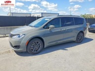 Chrysler Pacifica Touring L 2020 3.6 Benzyna 287KM