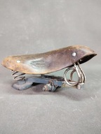 Stare sygnowane siodełko od roweru lub motocykla