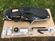 BMW M3 F80 deska konsola head up skóra AIR BAG pasy poduszka BMW M4 F82