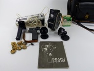 Stara kamera analogowa z akcesoriami - QUARZ DS8-M | Kwarc 2x8S-1M