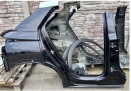 Citroen DS3 Crossback ćwiartka prawa tylna błotnik tył słupek środkowy próg