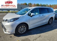 Toyota Sienna Xle 2024 2.5 Hybryda 245KM