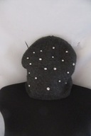 CZAPKA ZDOBIONA OCIEPLANA