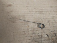 STIHL 029 039 MS 290 310 390 SPRĘŻYNA BLOKADY GAZU MOCOWANIA RĄCZKI UCHWYT