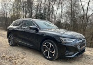 Audi Q8 Audi Q8 Elektryczny 408KM