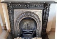 Kominek wiktoriański z I poł. XIX w.