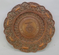 Metalowy talerz PRL - Zasłużonemu Honorowemu Dawcy Krwi PCK