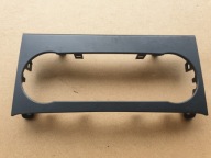 RAMKA PANELU NAWIEWU KLIMATYZACJI MERCEDES W204 A2046803508