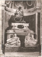 WATYKAN -BAZYLIKA ŚW. PIOTRA -MONUMENT PAWEŁ III -zdjęcie VASARI