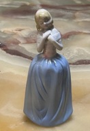 NIEWINNA DZIEWCZYNA ŚLICZNA SZKLIWIONA FIGURKA