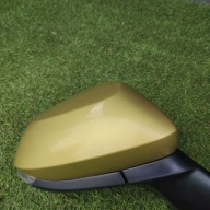 TOYOTA YARIS CROSS LUSTERKO ZEWNETRZNE PRAWE 8 PINÓW 5C2