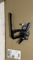 ZAWIAS MASKI PRAWY AUDI A4 B9 S5 8W0823302