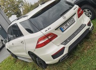 Tył kompletny klapa, zderzak, pas, belka, błotnik Mercedes ML 63 AMG W166