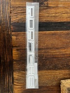 95B853687B Napis chromowany tył Porsche MACAN