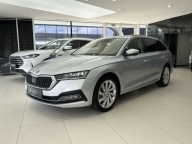 Skoda Octavia Style Kamera cofania CarPlayAndroid Auto Podgrzewane fote